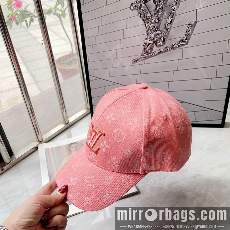 LV Hat 050704