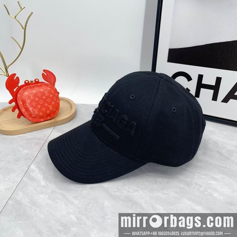 Balenciaga Hat dx03
