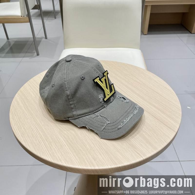 LV Hat 021004