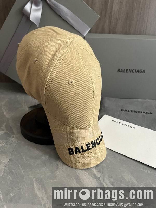 Balenciaga Hat dx41