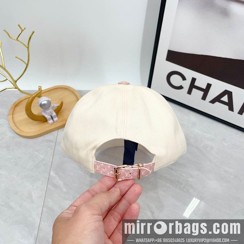 LV Hat dx160
