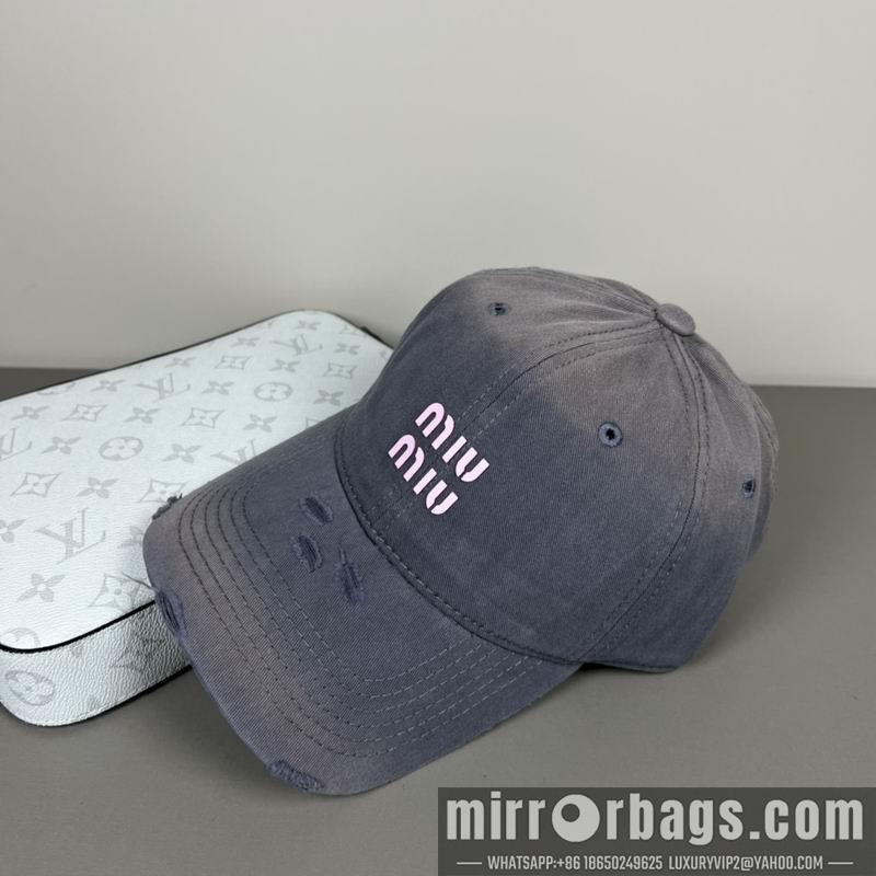 Miumiu Hat dx44