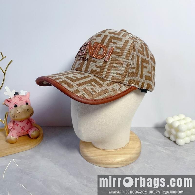 Fendi Hat dx45