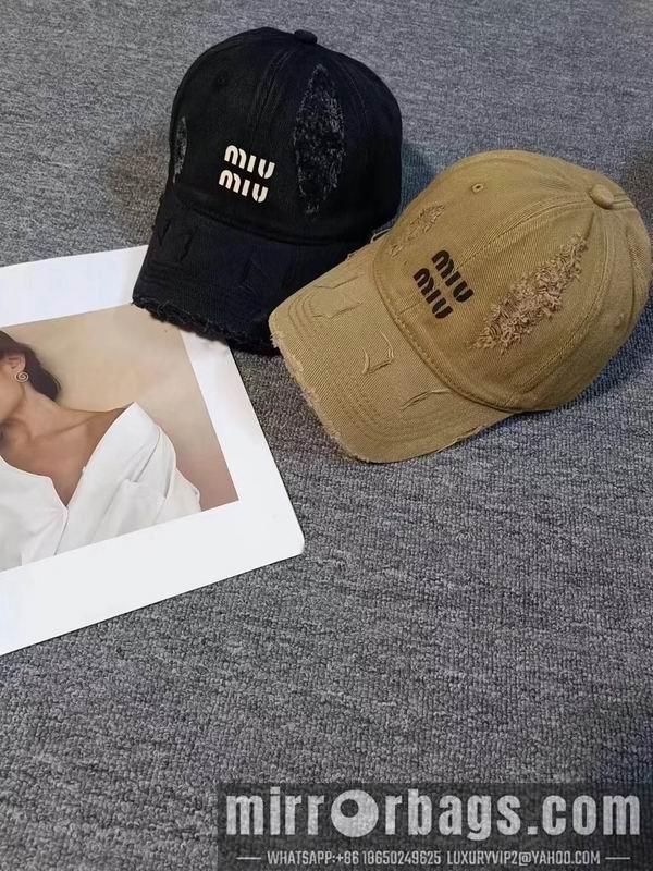 Miumiu Hat 081001