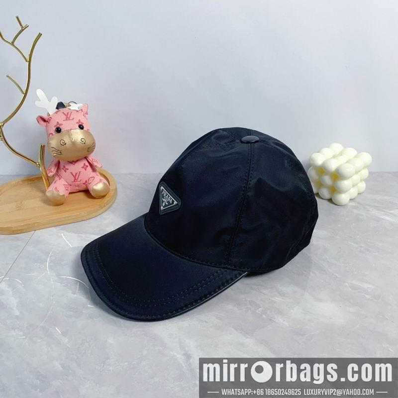 Prada Hat dx41