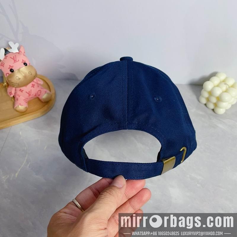 LV Hat dx39