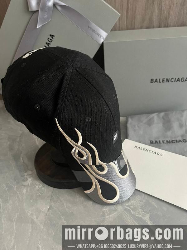 Balenciaga X Gap X Yeezy Hat dx02