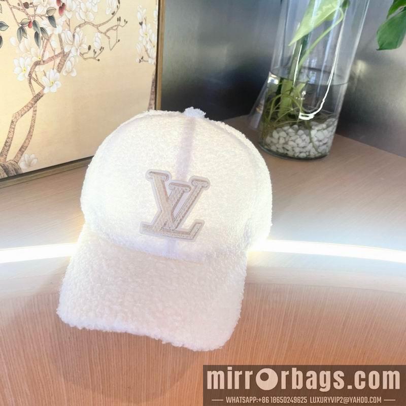 LV Hat 010601