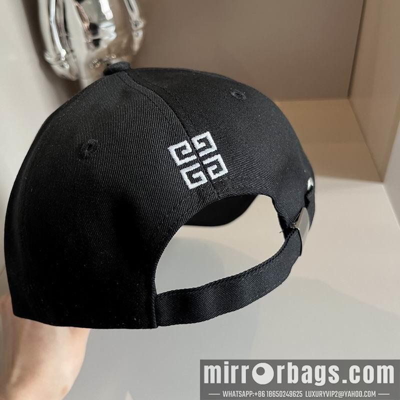 Givenchy Hat dx04