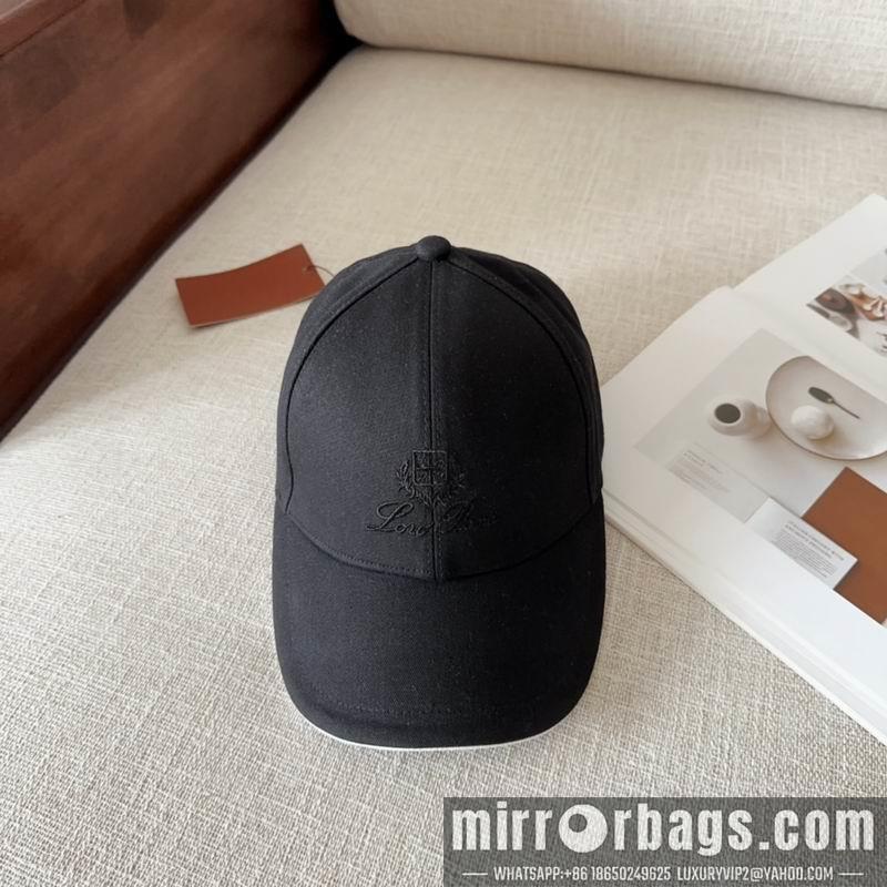 Loro Piana Hat dx18