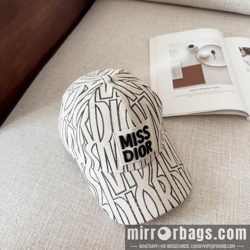 Dior Hat dx69