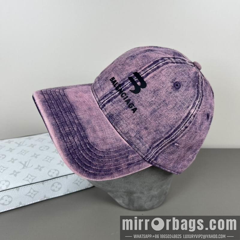 Balenciaga Hat dx29