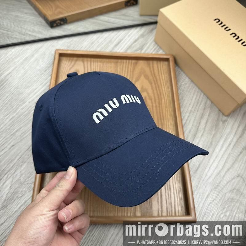Miumiu Hat dx60
