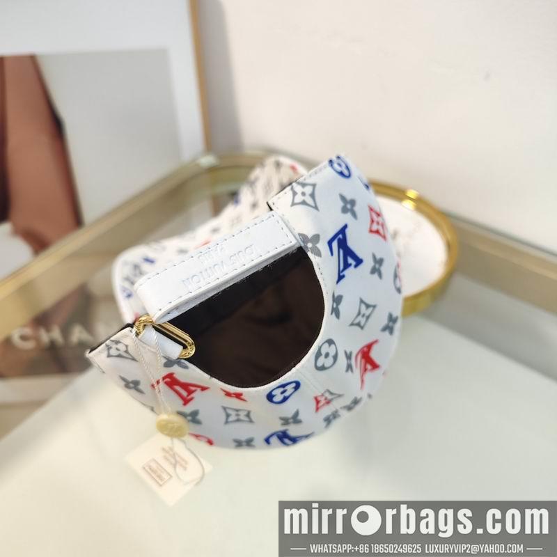 LV Hat dx135