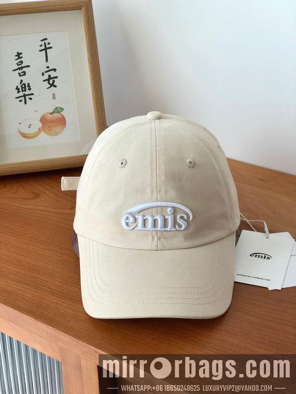 Other Hat 081006