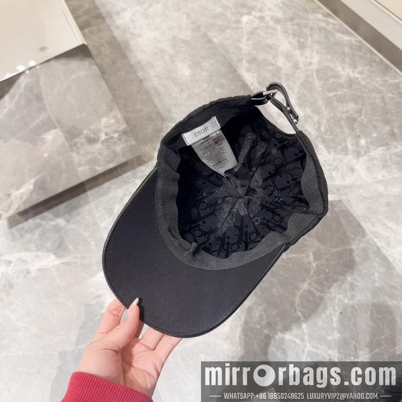 Dior Hat dx31
