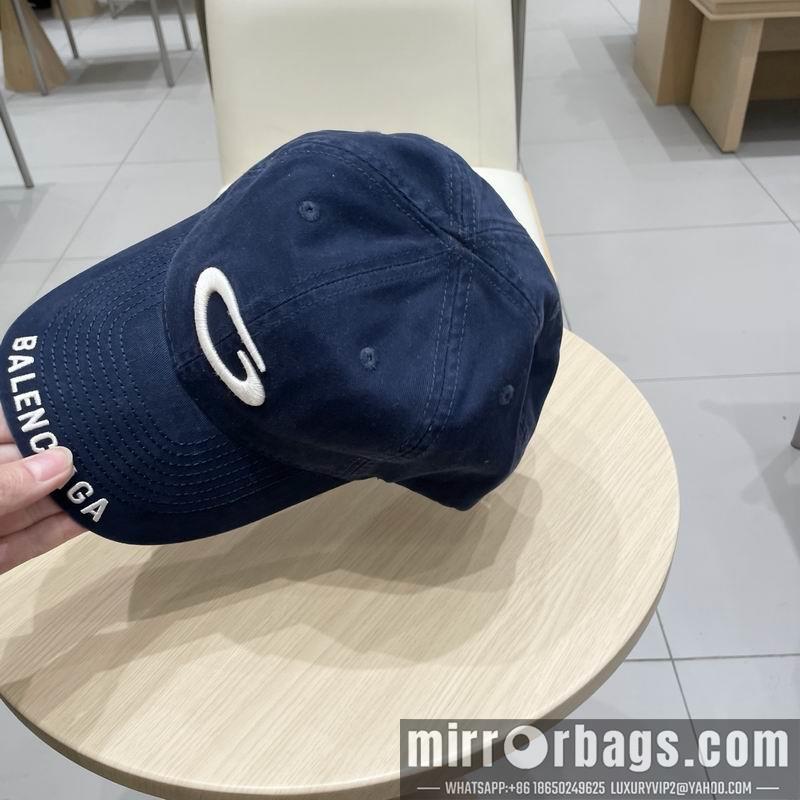 Balenciaga Hat 041403