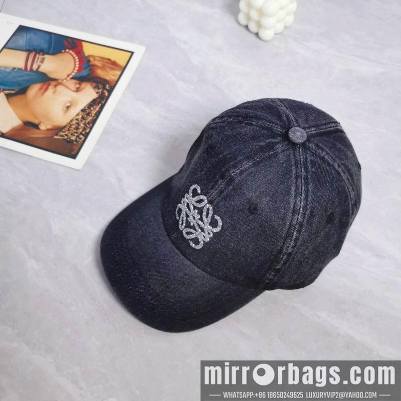 Loewe Hat dx07