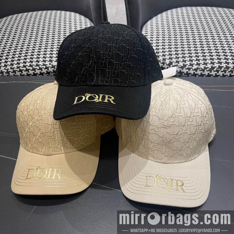 Dior Hat 083003