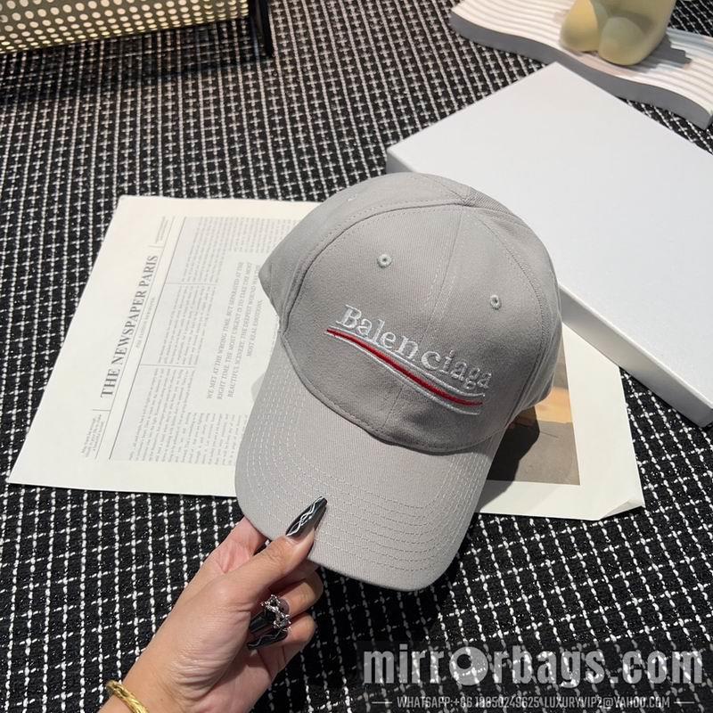 Balenciaga Hat dx25