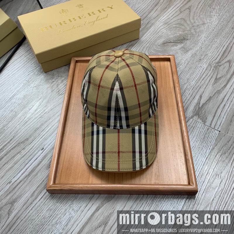 Burberry Hat32