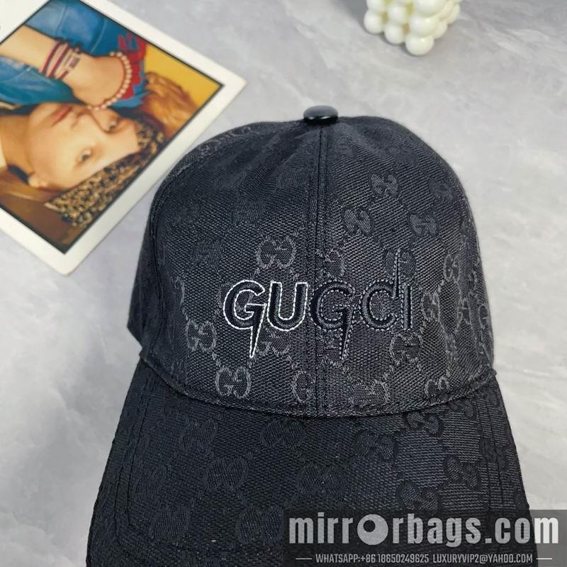 Gucci Hat dx120