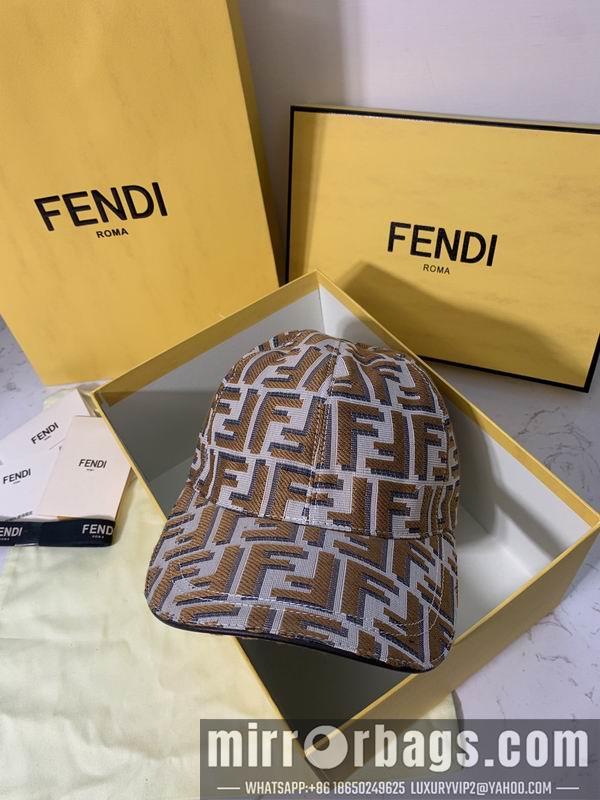 Fendi Hat dx30