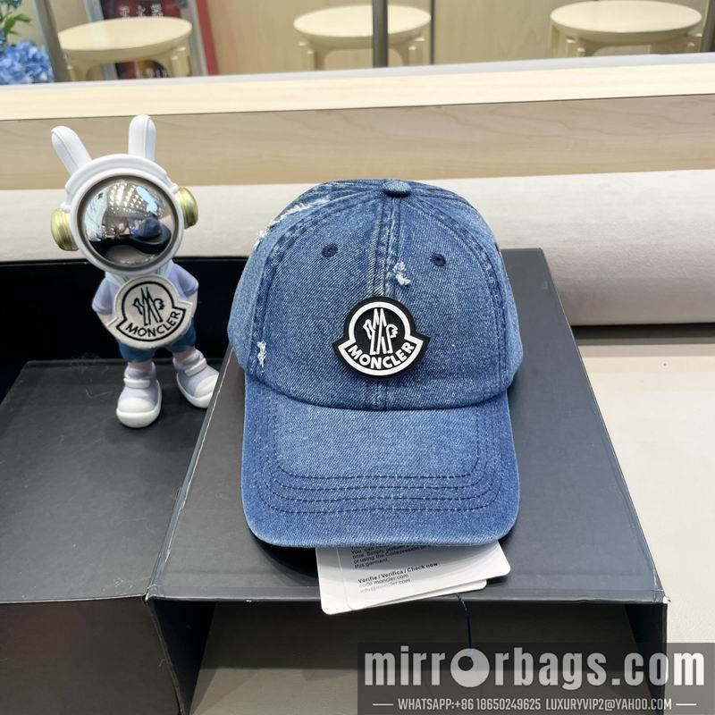 Moncler Hat 081401