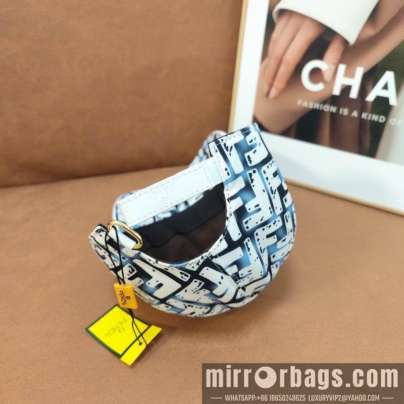 Fendi Hat dx40