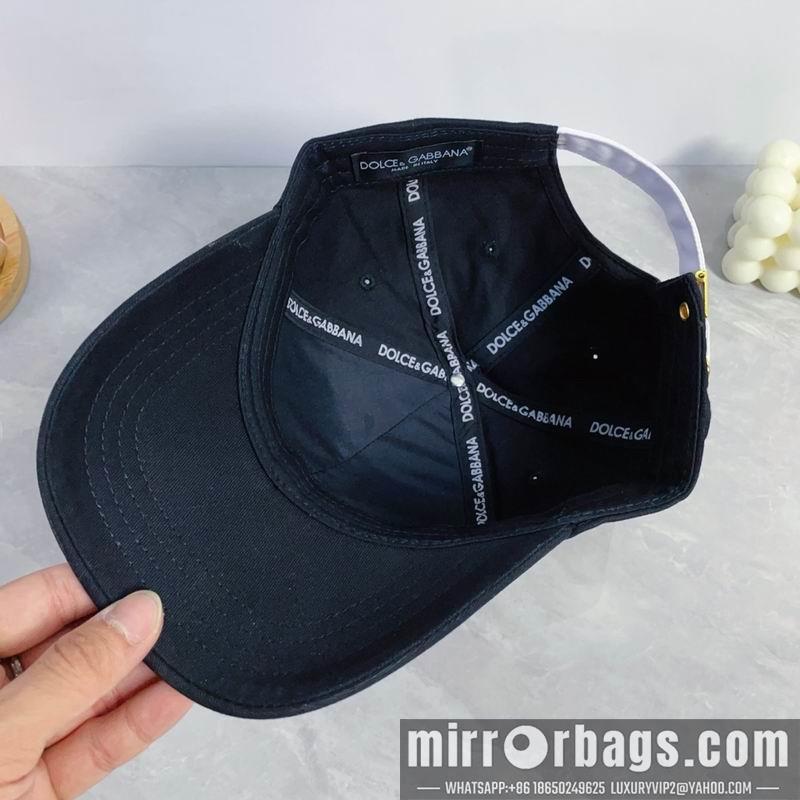 DG Hat dx16