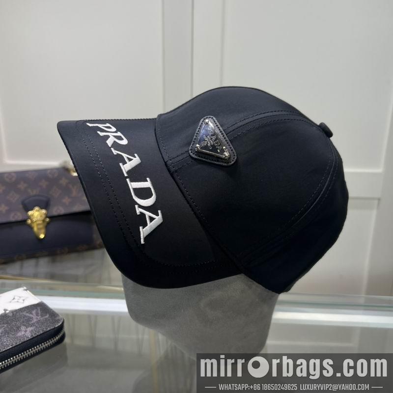 Prada Hat dx44