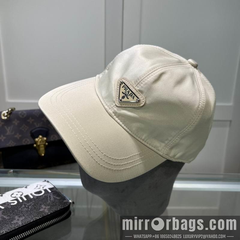 Prada Hat dx10