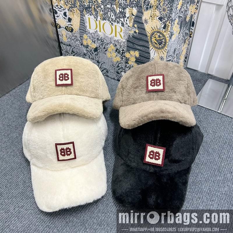 Balenciaga Hat dx87