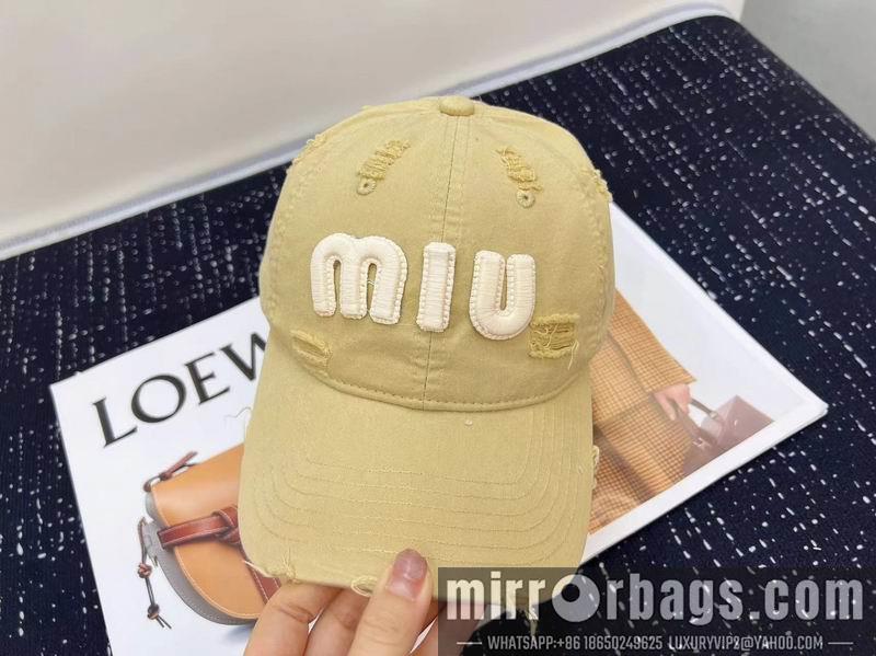 Miumiu Hat dx72