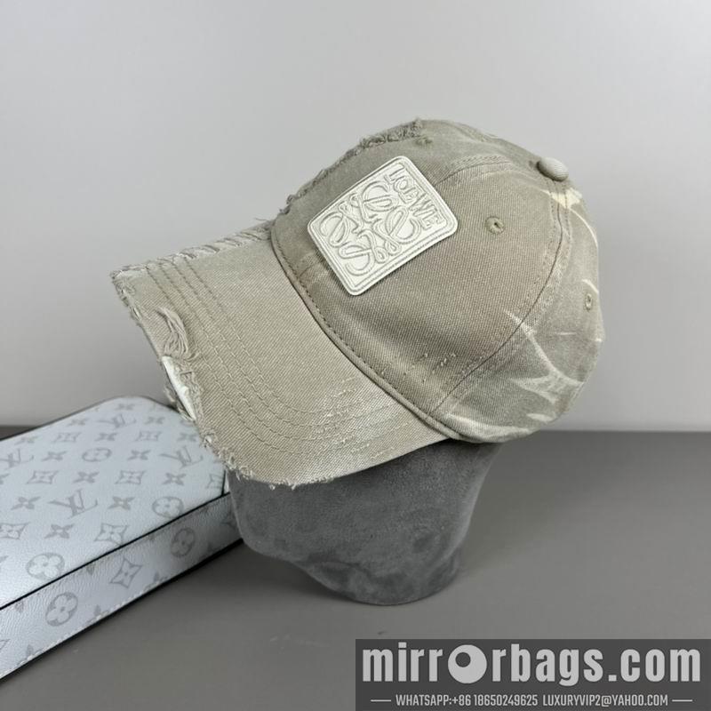 Loewe Hat dx42