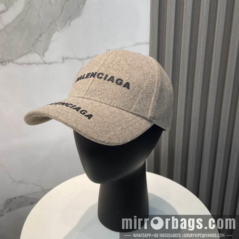 Balenciaga Hat dx113