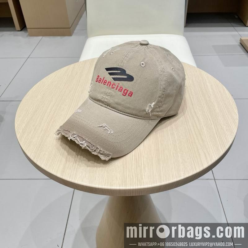 Balenciaga Hat 041402