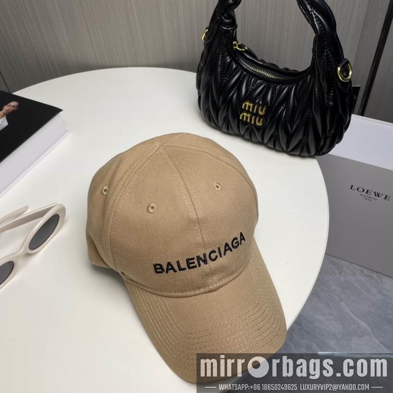 Balenciaga Hat dx85