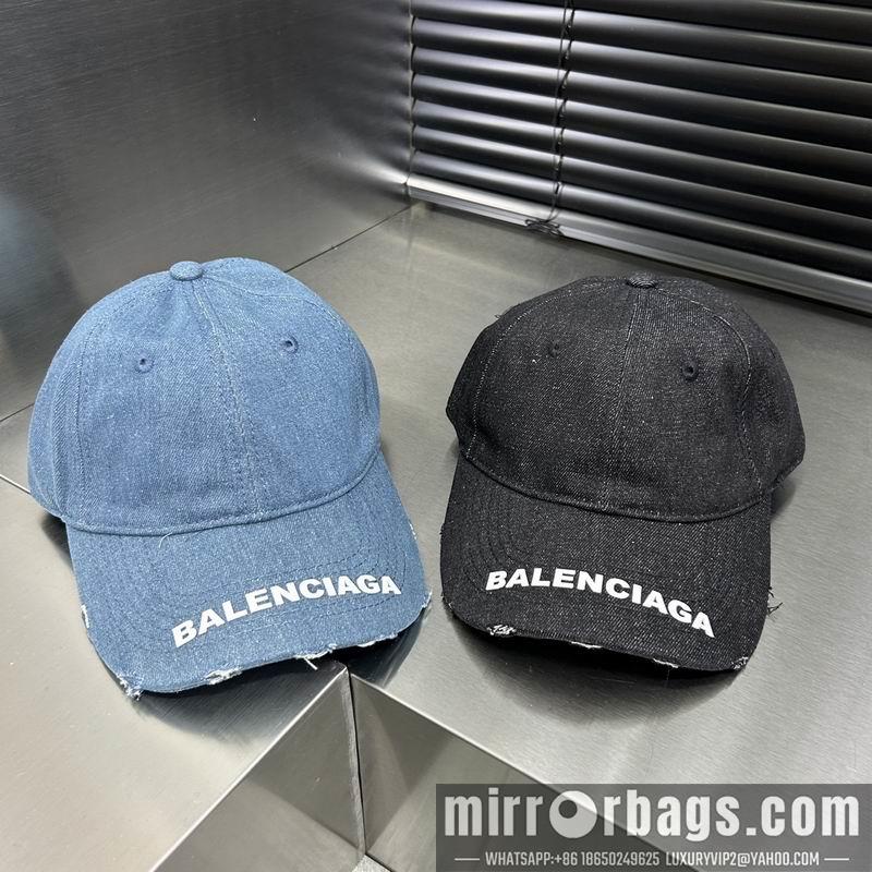 Balenciaga Hat dx21