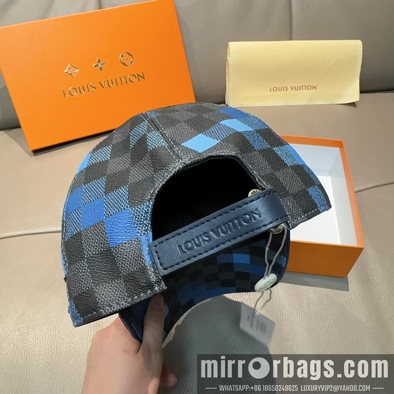 LV Hat dx161