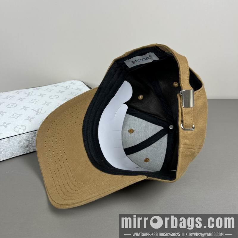 Moncler Hat dx39