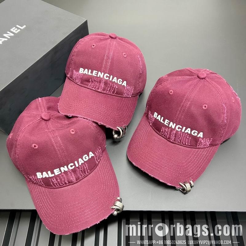 Balenciaga Hat dx19