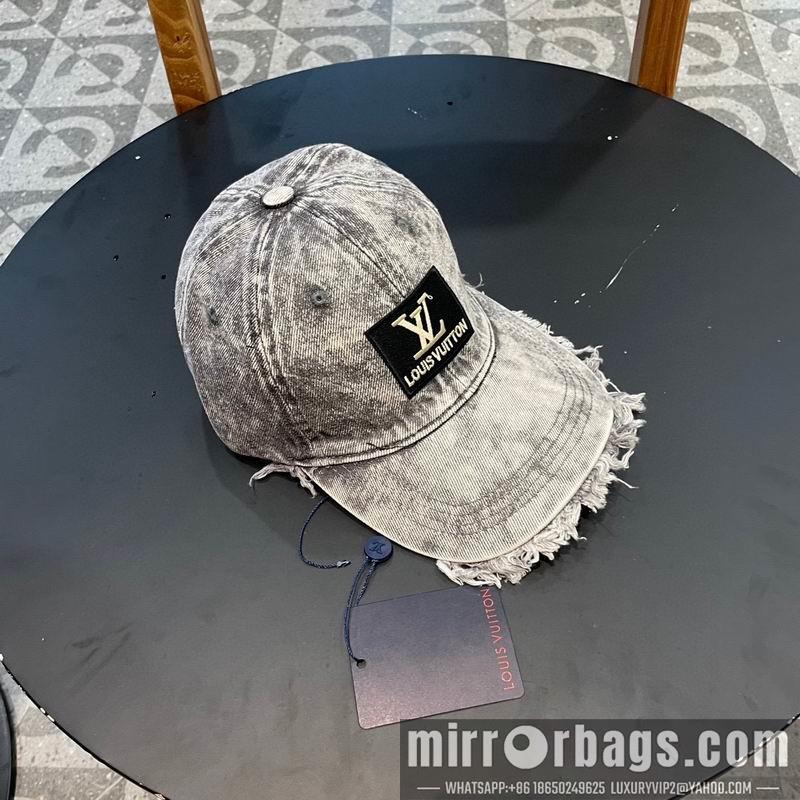 LV Hat 030982