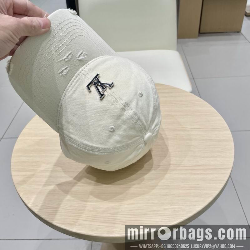 LV Hat 041405