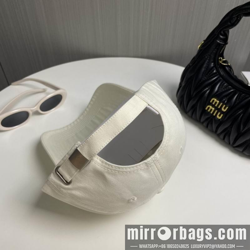 Celine Hat 121401
