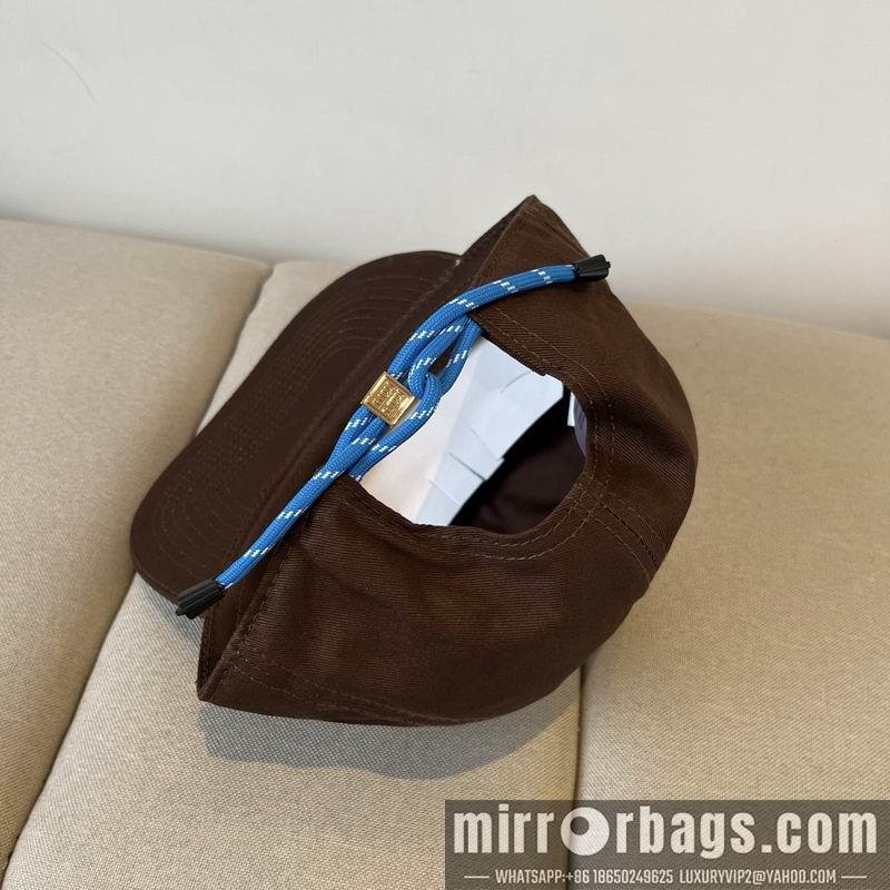 Miumiu Hat dx23