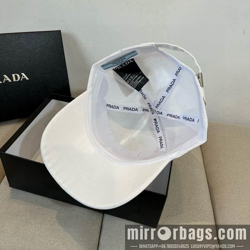 Prada Hat dx20