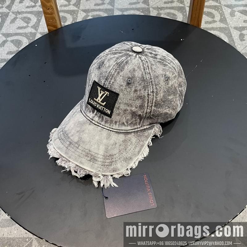 LV Hat 042811