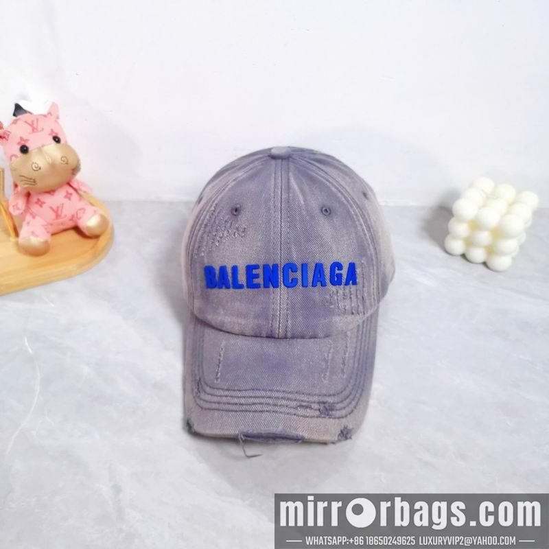 Balenciaga Hat dx34