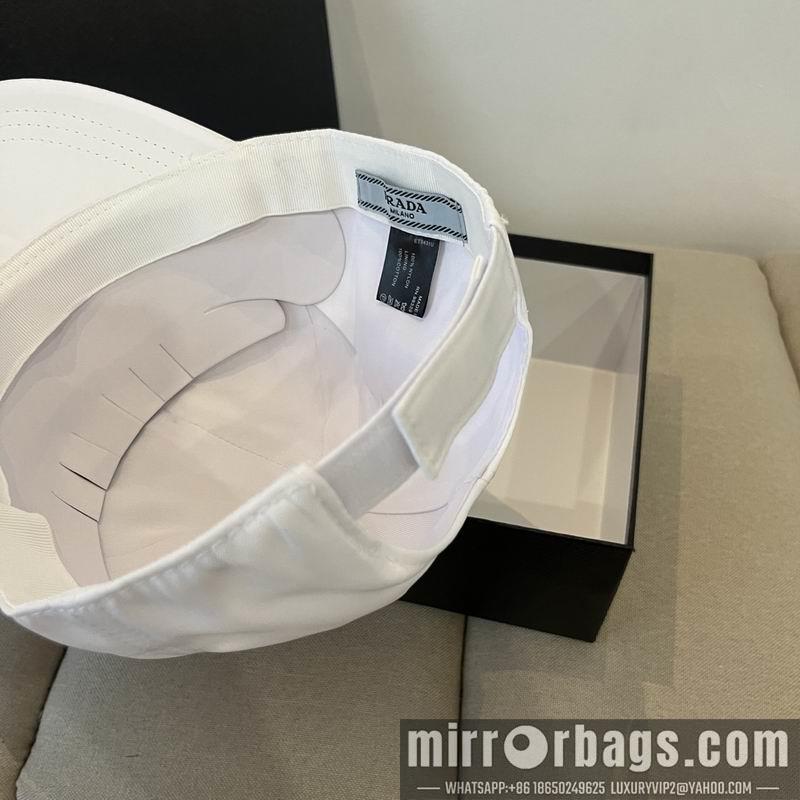 Prada Hat dx24